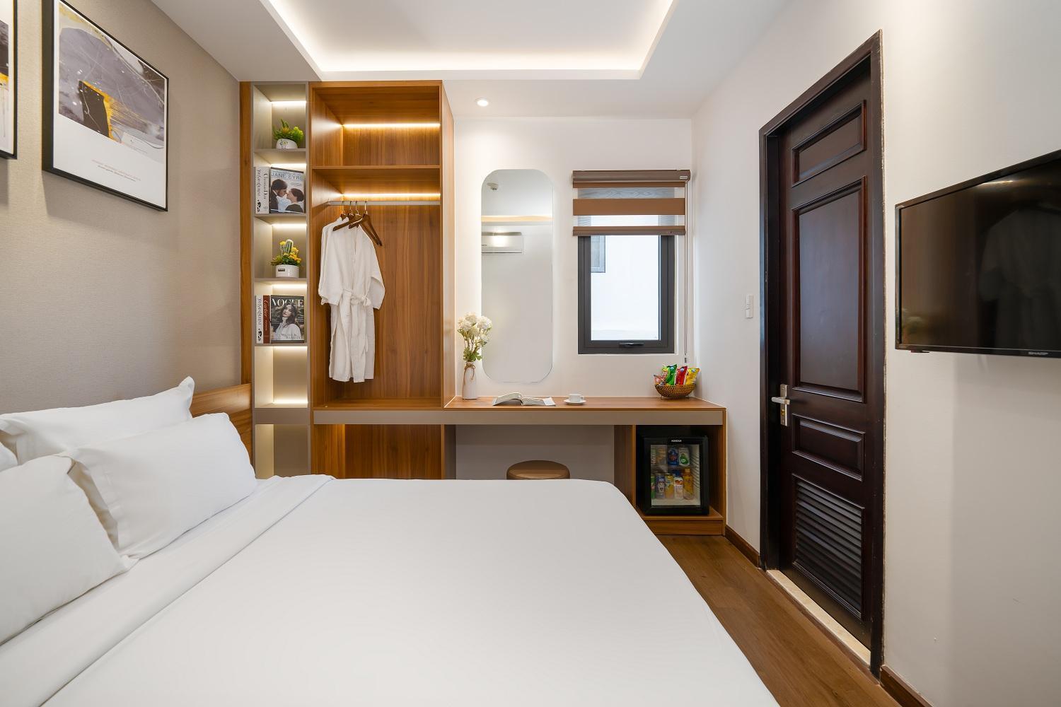 Duong Gia Hotel Dn By - Bay Luxury Đà Nẵng Exterior foto